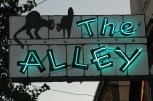 sign_thealley
